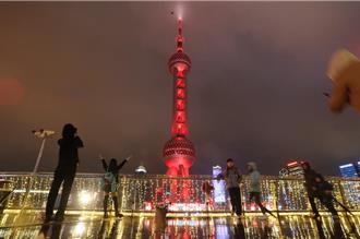 上海浦東成示範窗口 支持外籍人才任事業單位、國有企業法人