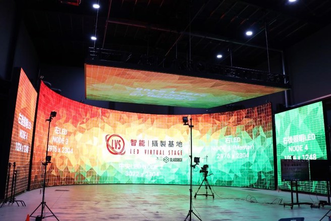 世新大學LVS智能攝製基地是全國唯一以教學為主的虛實整合攝影棚。(照片/世新大學提供)