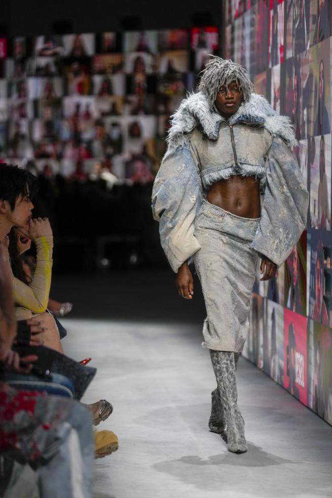 SEVENTEEN成員Hoshi出席時尚品牌Diesel 2024秋冬系列大秀。（摘自Hoshi IG/林欣儀台北傳真）