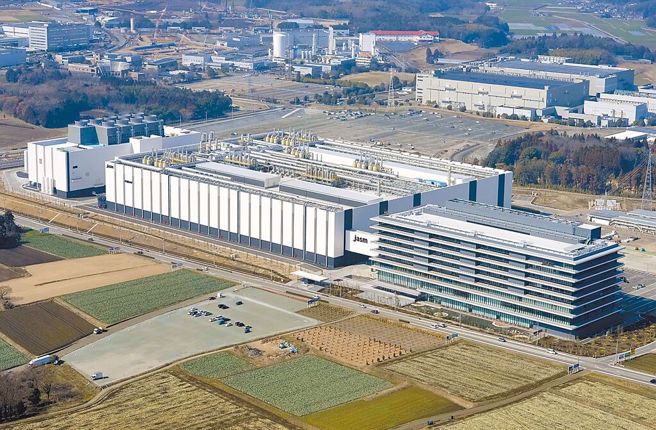 台积电熊本厂24日下午举行开幕式。（路透）