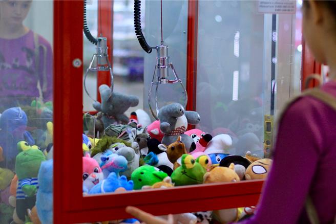 夾娃娃示意圖。（示意圖：Shutterstock／達志）