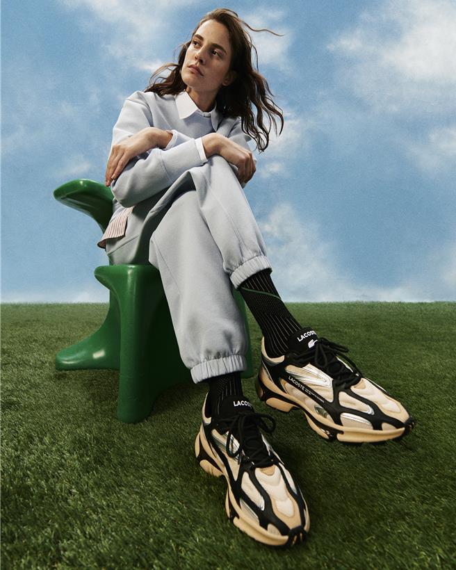 Lacoste推出全新L003春夏2K24系列，将重点放回运动属性，售价4680元。（Lacoste提供／黄唯淯台北传真）