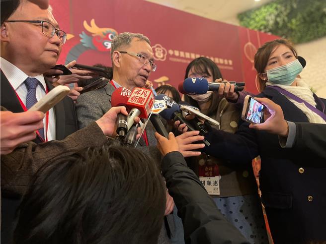 衛福部部長薛瑞元表示，衛福部提高抽驗比率，就會有漏網之魚。（鄭郁蓁攝）