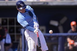 MLB》張育成春訓首轟出爐 力拚光芒開季名單