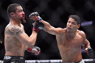 影》UFC觀眾席爆發鬥毆 勇猛黑衣男「兩拳KO兩人」