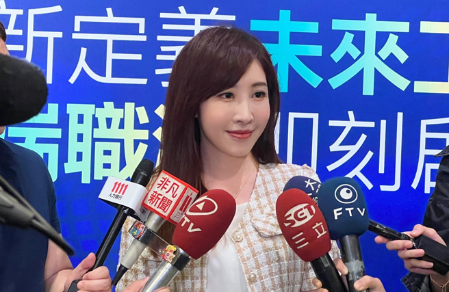 「主播界小隋棠」黄若薇从媒体跨入企业界，身兼多职仍乐在其中。（图／本人提供）