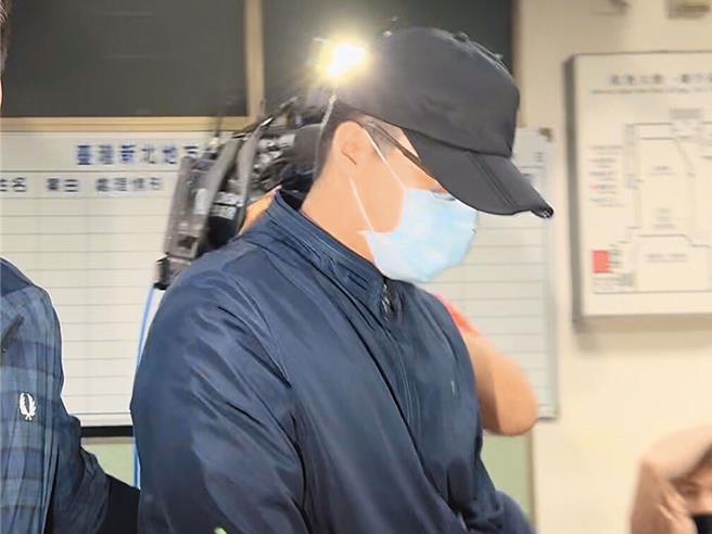 士林警分局警员陈信安与前警员张森维利用冰糖掺恺他命调包黑吃黑，被依贪污治罪条例起诉，并具体求处各12年、15年徒刑。（柯毓庭摄）