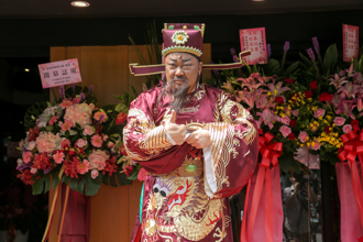 《包青天》金超群罕露面 曾患腦瘤暴瘦屢傳死訊