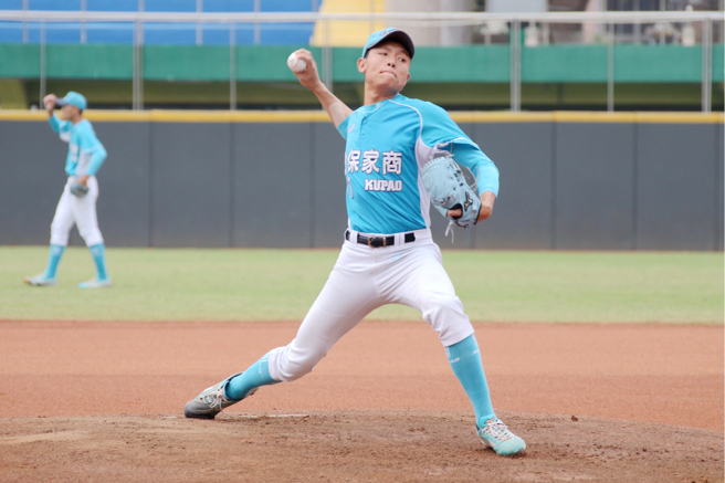 谷保家商黄仲翔。（学生棒联提供）