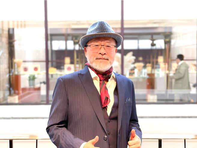 班铁翔担任保健食品代言人也成了投资者。（林淑娟摄）