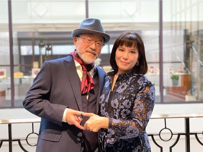 班铁翔与老婆Celine鹣鲽情深。（林淑娟摄）