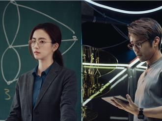 周晓涵「老师专业户」太正了！学生张丰豪：以为在看电视