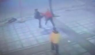 酒後喧譁引口角街頭上演全武行！員警到場鬧事男法辦