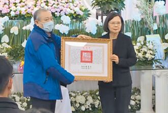 罕病律師陳俊翰告別式 總統頒褒揚令