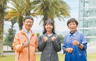 普台、竹山高中女學霸 登南投狀元