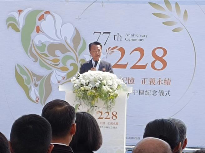 嘉义县长翁章梁致词。（廖素慧摄）