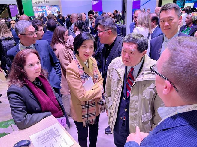 远传、微软携手引进生成式AI即时行动通讯语音翻译及防诈服务。（远传提供）