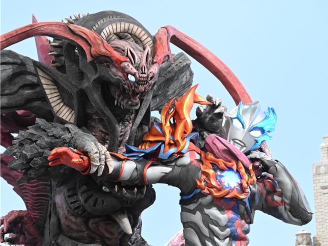 《超人力霸王布雷薩 THE MOVIE：大怪獸東京決戰》將會有精采的打怪場面。（野獸國提供）