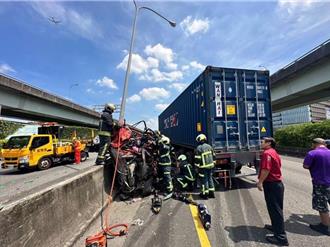 貨櫃曳引車追撞自小客釀2死  賠償千萬換緩刑