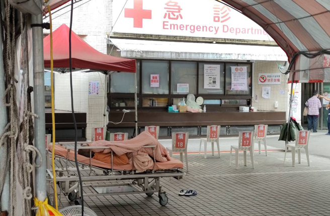 3月有不少攸關民眾權益的新制上路，其中有8間醫院明升級，民眾看病將變貴。（圖／示意圖，記者鄭任南攝影）