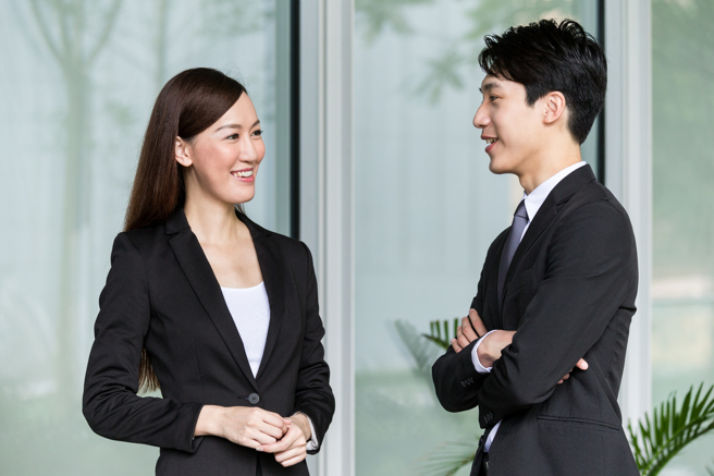 生肖猪、马、虎及兔的男性擅长说情话，懂得如何哄异性开心，桃花自然非常旺。（示意图：shutterstock／达志）