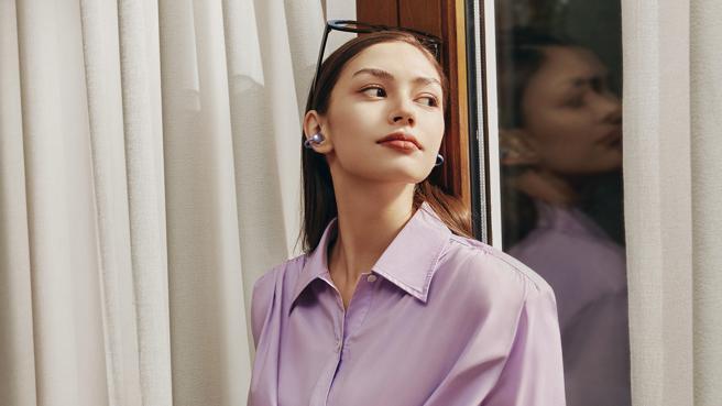 HUAWEI FreeClip的貼合設計，適合多種情境使用。（HUAWEI提供／古明弘台北傳真）