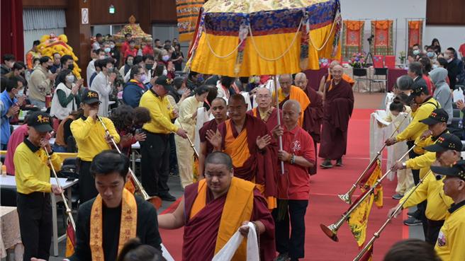 首屆「藏傳佛教吉祥天母」與「寶光宮天上聖母」弘法法會，開啟台灣藏傳佛教與道教文化交流首例。(主辦單位提供)