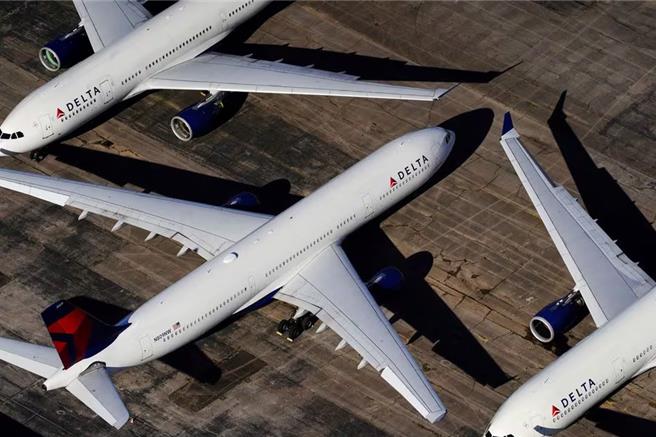 国际民航组织：全球航空客运量今年第一季将超越疫情前水准（示意图／路透社）