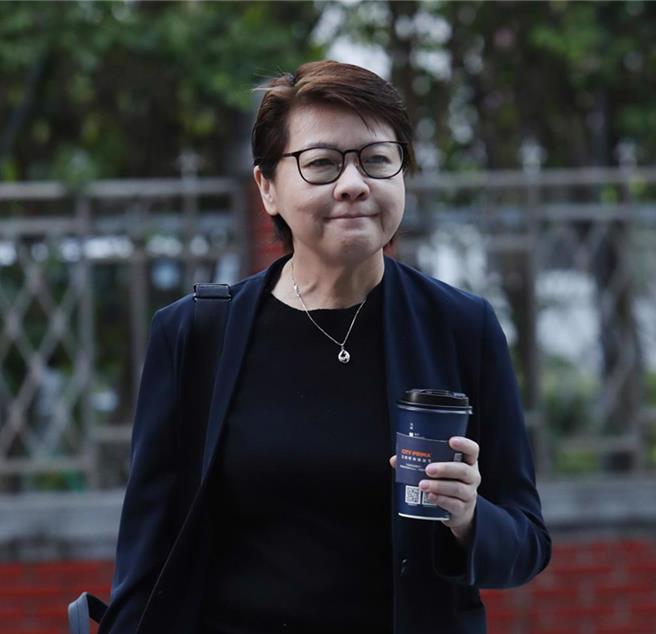 国民党立院党团研拟推动让中国籍配偶取得我国身分证年限比照外配，从6年缩短到4年。对于反对声浪，白委黄珊珊表示，若认为国家安全有疑虑，不会因为几年入籍就变成坏人，坏人也不会突然变好人。（示意图／本报资料照片）