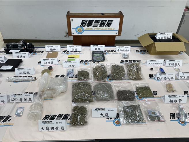 警方查扣大麻毒品、大麻菸油等证物。（翻摄照片／洪靖宜高雄传真）