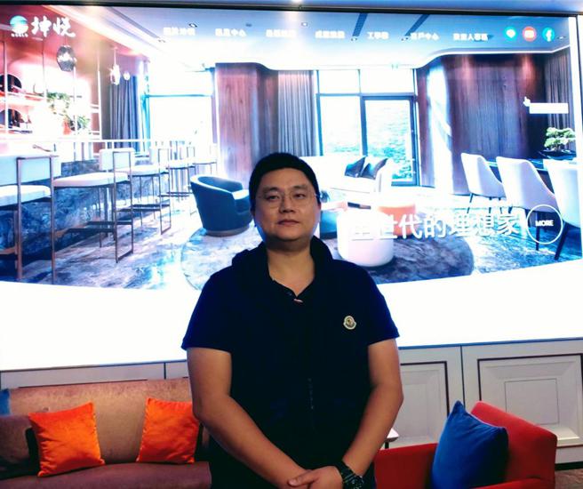 坤悦开发董事长陈丕岳说，透过持续购地与推案，未来五年期望每年维持30亿元以上的稳健营收。图／曾丽芳