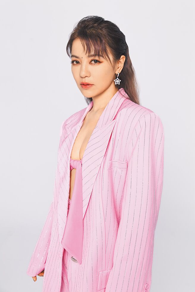 丁噹将在3月23日于「高雄樱花季」舞台热情开唱。（宽宽整合行销提供）