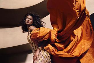 愛彼表聯手Tamara Ralph  皇家橡樹陀飛輪好時尚