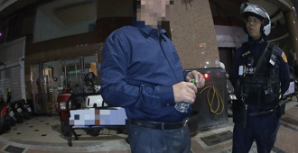 醉男用公式计算酒测不会超标 遭酒测器打脸惨遭送办