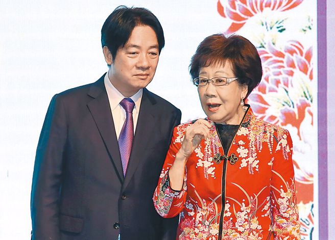 吕秀莲自爆在蔡政府任内，媒体被禁止採访她。图为她先前与赖清德出席活动时，互动热络。（中时资料照）