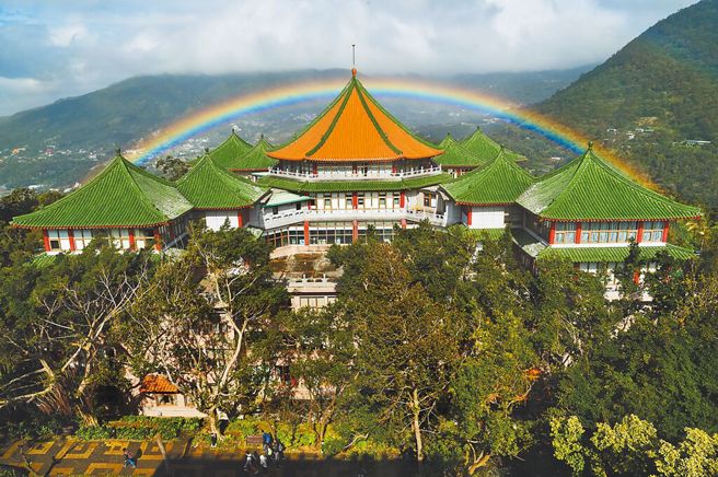 文化大學校長王子奇宣布，自113學年度開始，早上第一堂課從9點開始。圖為文化大學。（文化大學提供）