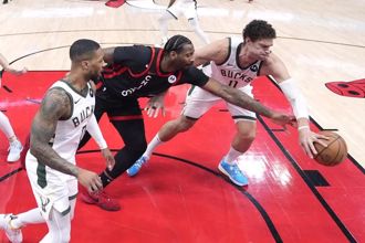 NBA重攻輕守的原因？亞瑞納斯：為了給歐洲球員生存