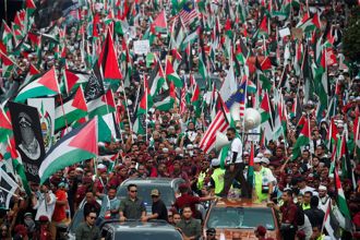 影》馬來西亞民眾再上街頭 逾千人聲援巴勒斯坦