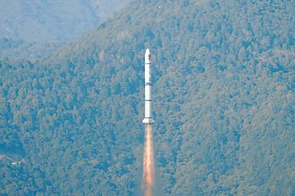 陸射衛星 警報未發 藍委諷「選後歲月靜好」