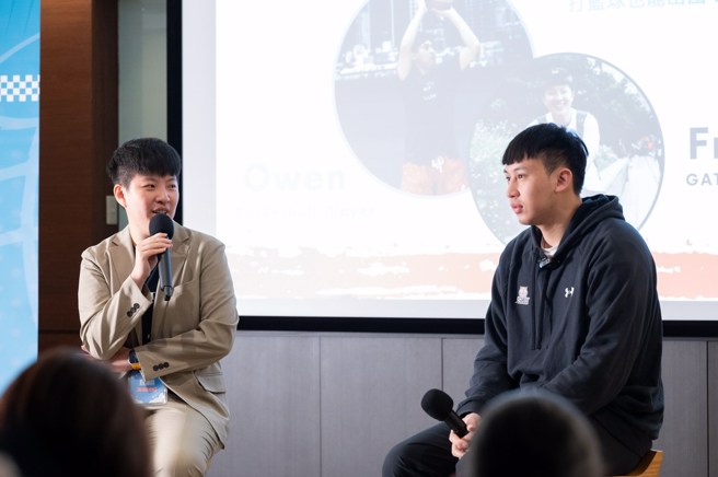 陈将双到场分享旅美经验。(ACT公益篮球营提供)