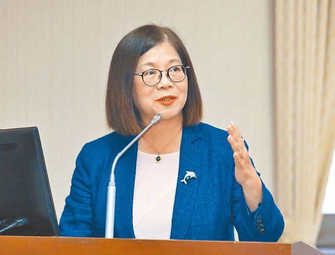 立法院内政委员会4日将邀请海委会、陆委会就「金门撞船案：翻船执法过程及后续处理」专案报告，前立委郭正亮预言表示，海委会主委管碧玲会不会4日就不来立法院。（图／本报系资料照）