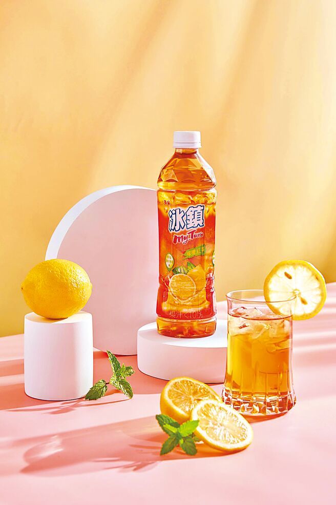 泰山1日宣布，自3月起冰镇宝特瓶系列、Sunkist（香吉士）宝特瓶等调整售价，调幅最高达20％。图／业者提供