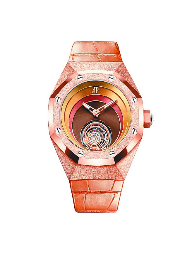 愛彼表與高訂服設計師Tamara Ralph合作推出皇家橡樹概念系列飛行陀飛輪腕表，限量102只。（Audemars Piguet提供）