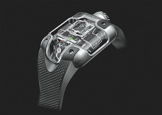 宇舶表MP-10雙垂直上鍊陀飛輪鈦金腕表，817萬5000元。（HUBLOT提供）