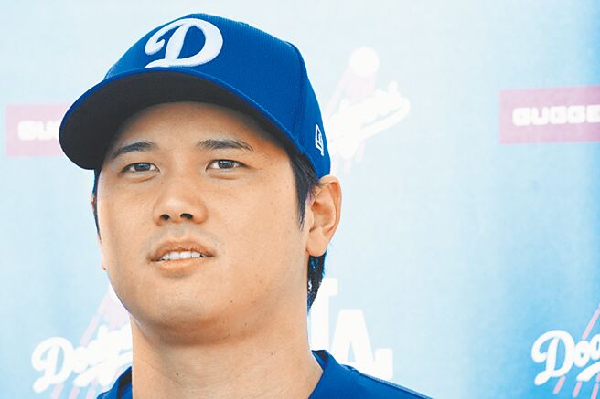 道奇球星大谷翔平宣布婚訊，1日受訪時強調與妻子認識3、4年，妻子是普通人，希望外界別打擾她。（路透）