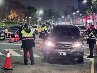 警追拒檢酒駕「誤擊女乘客」判國賠！高階警認不合理：舉判例求轉機