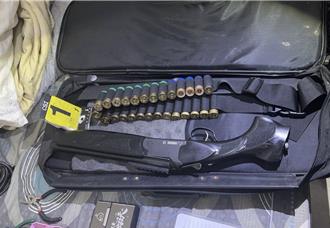 中和警分局、刑事局聯手 破獲改造槍械工廠