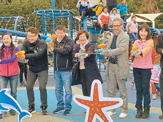 彰化新亮點 嬉濱海豚公園啟用