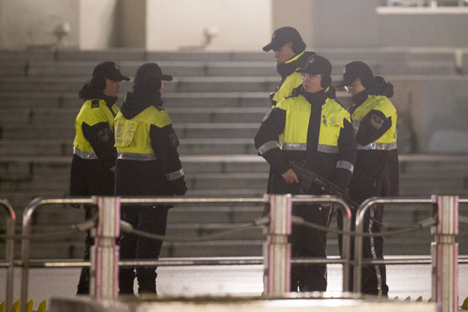 总统府近日发生宪兵自戕事件。图为驻卫宪兵值勤状况。（中时资料照，杜宜谙摄）
