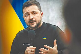 乌克兰军退守 暴露美国政体缺陷